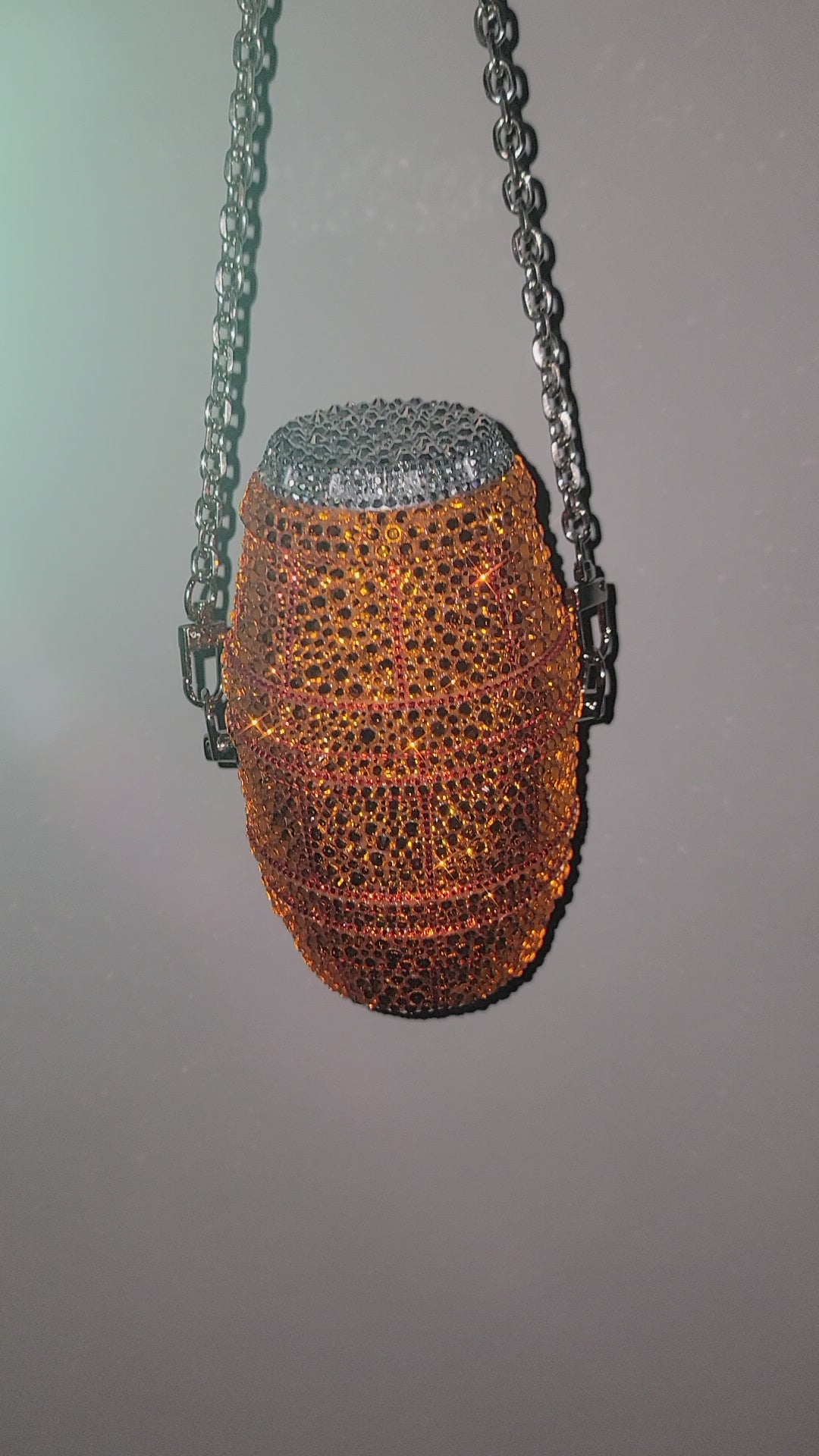 Video of Quarter Water Purse being rotated against a gray background