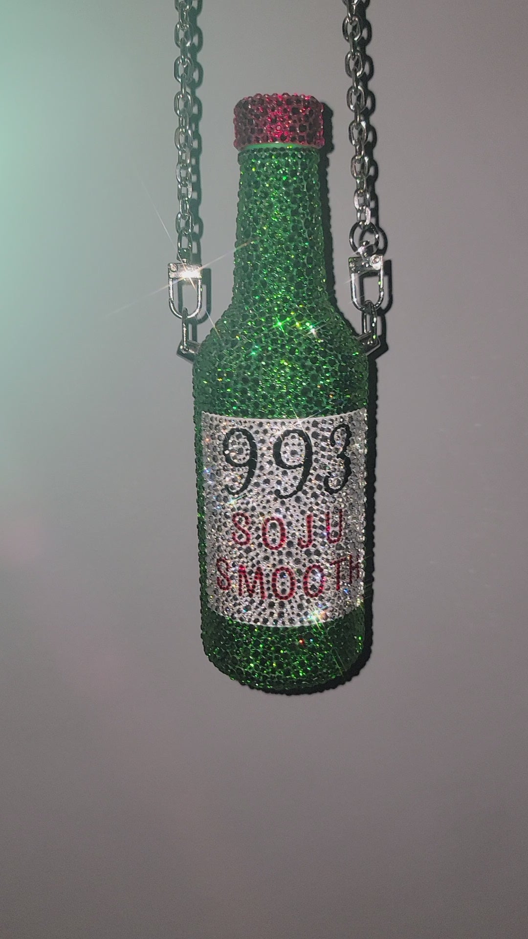 Video of Soju Purse being rotated against a gray background